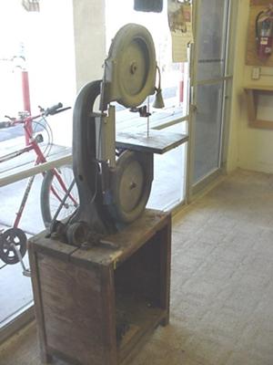 Delta Bench Band Saw