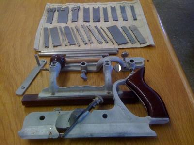 Craftsman Combination Plane, Wood Box & 23 Blades