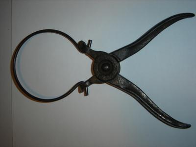 What is this tool? PAT Date MAY 27, 1902 