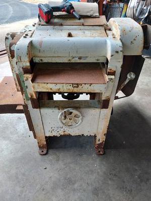 16 Inch Powermatic Planer