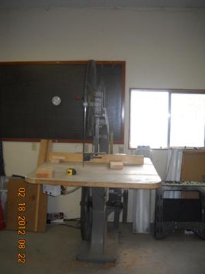 Unknown Vintage Band Saw