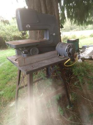 Craftsman 12 inch Band Saw model # 103.24300