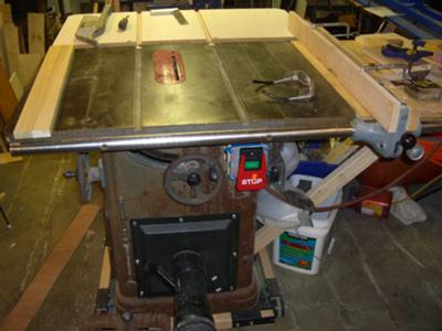 DDelta Milwakee Tabe Saw  serial # 33-4029