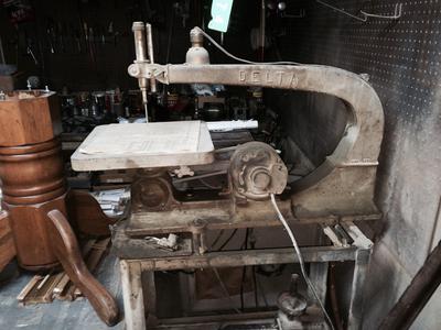 Delta model 1200 side  view
